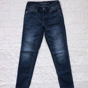 American Eagle Tomgirl Jeans